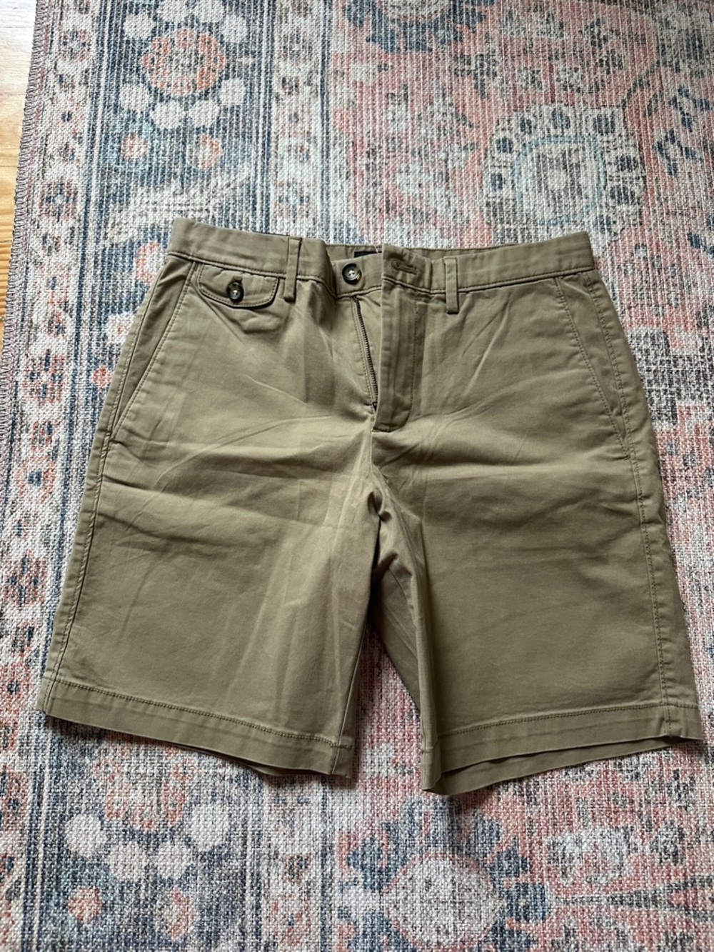 NWT Banana Republic Factory Lived-In Chino Short